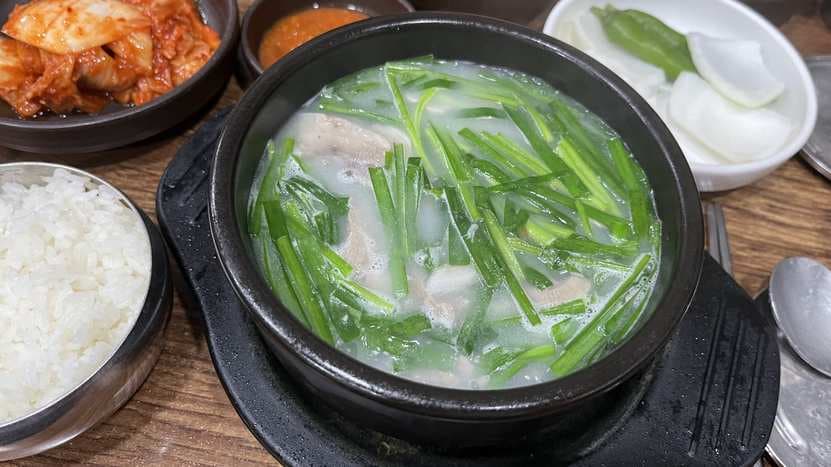 Cham Mat Sundae Guk Muggyo Branch