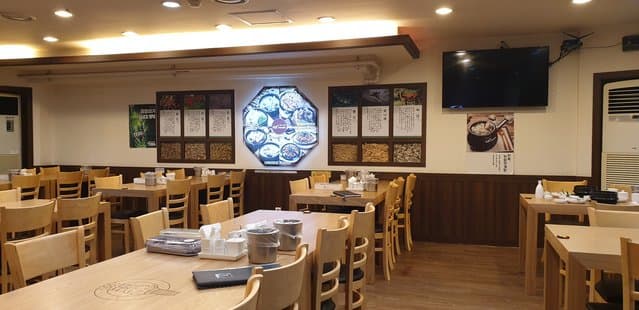 Jiho Hanbang Samgyetang Hapjeong