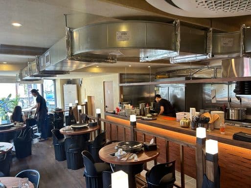 Musse Kimchi Samgyeop, Yeonnam-dong Meat House