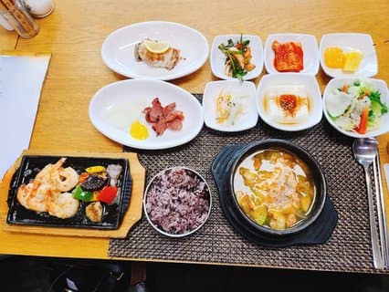 Sangrokwon Chaesikdang