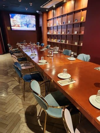 SAYU Library Bar&Bistro